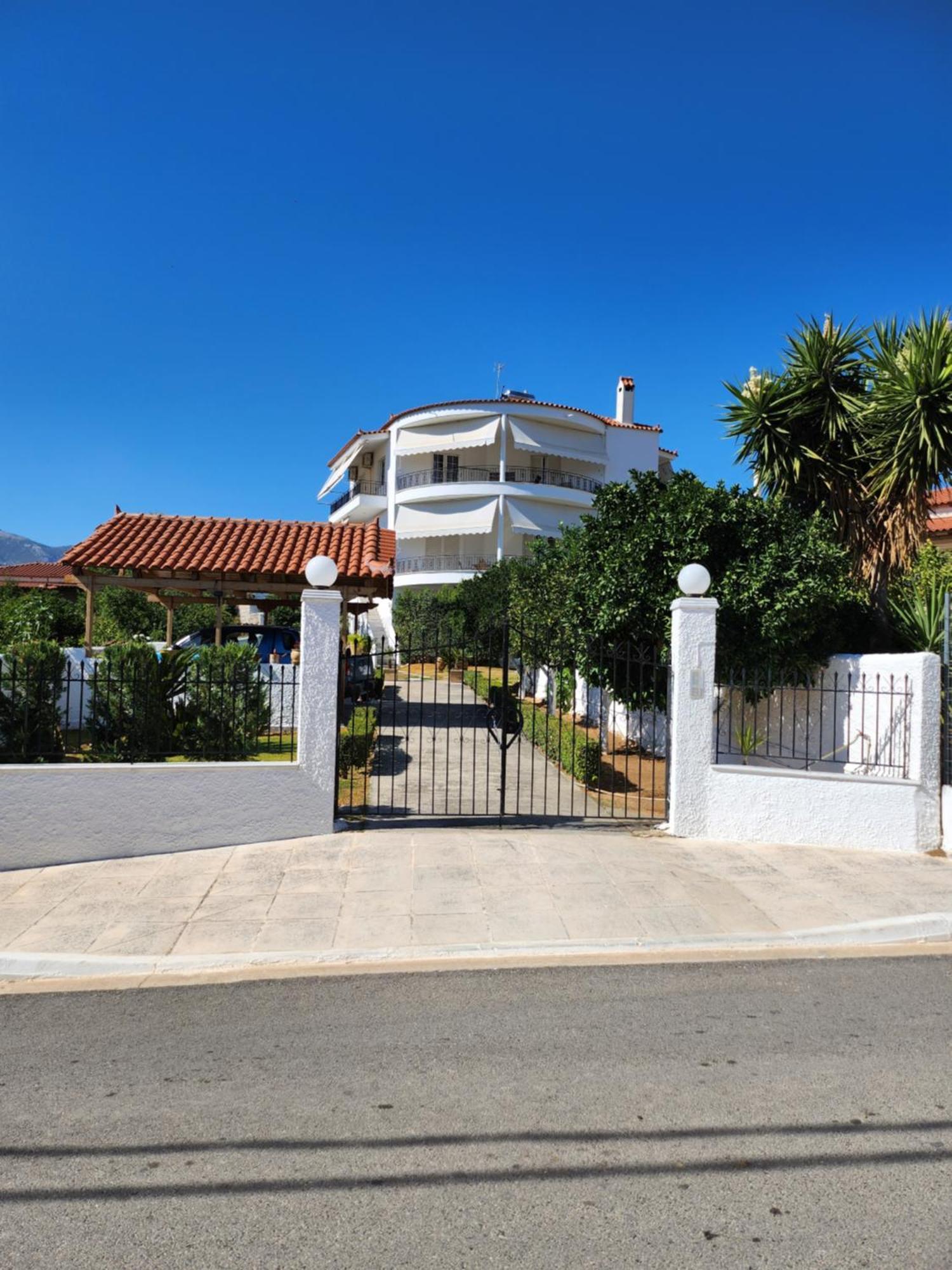 Garden House Villa Amarynthos Eksteriør bilde